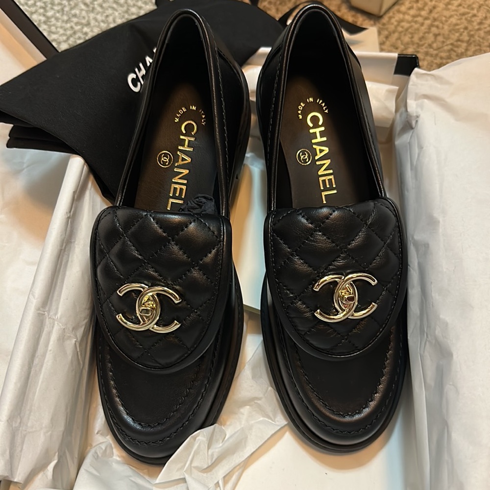 Chanel CC Black Padlock Loafers Size 36 NIB